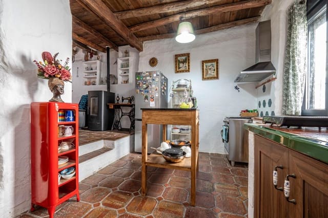 2 slaapkamer Rijtjeshuis te koop in Nigüelas - € 230.000 (Ref: 9215329)