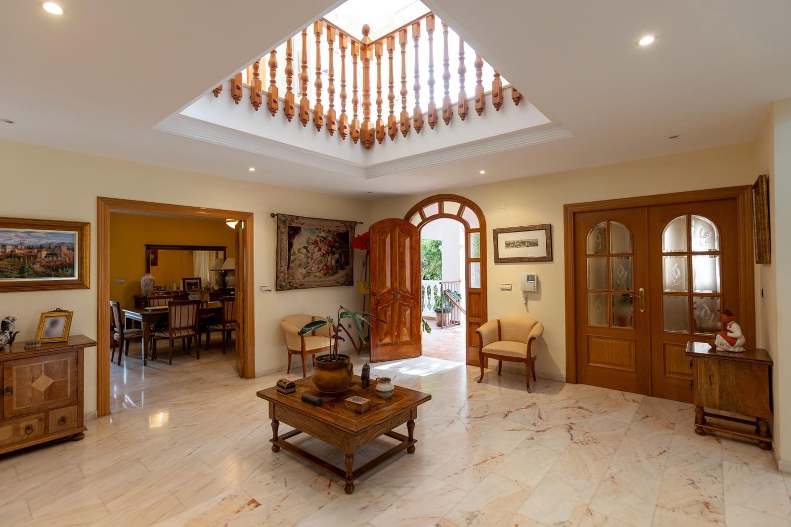 5 bedroom Villa for sale in Motril with pool garage - € 980,000 (Ref: 9215330)