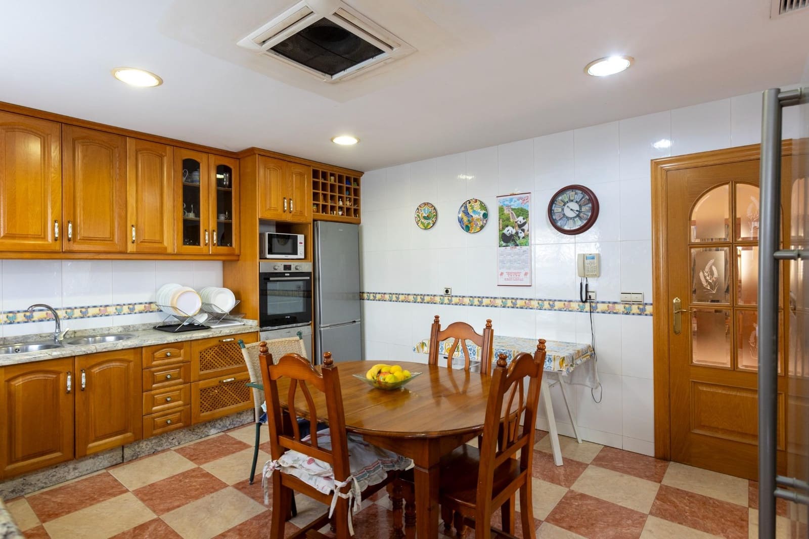 5 bedroom Villa for sale in Motril with pool garage - € 880,000 (Ref: 9215330)