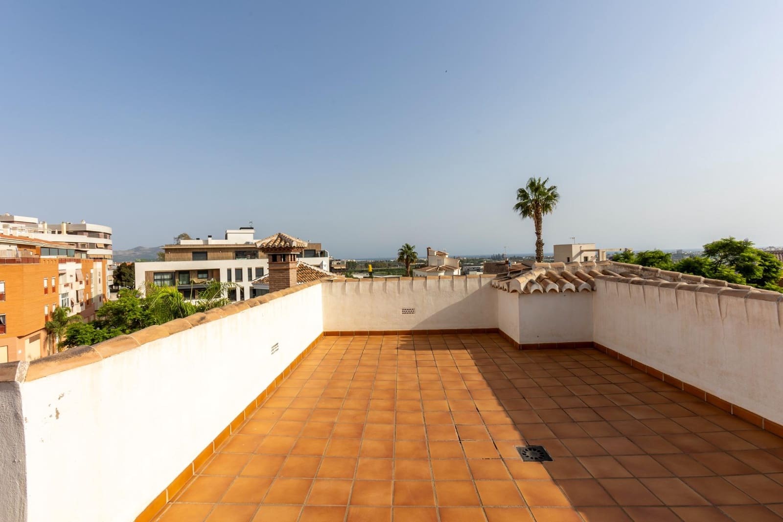 5 bedroom Villa for sale in Motril with pool garage - € 880,000 (Ref: 9215330)