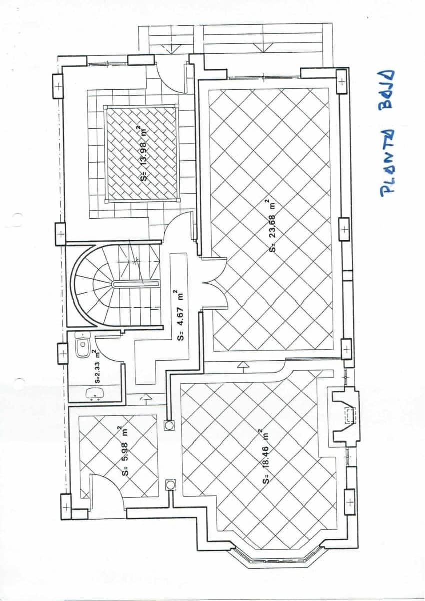5 soveværelse Semi-Rækkehus til salg i Granada by med swimmingpool garage - € 950.000 (Ref: 9215333)