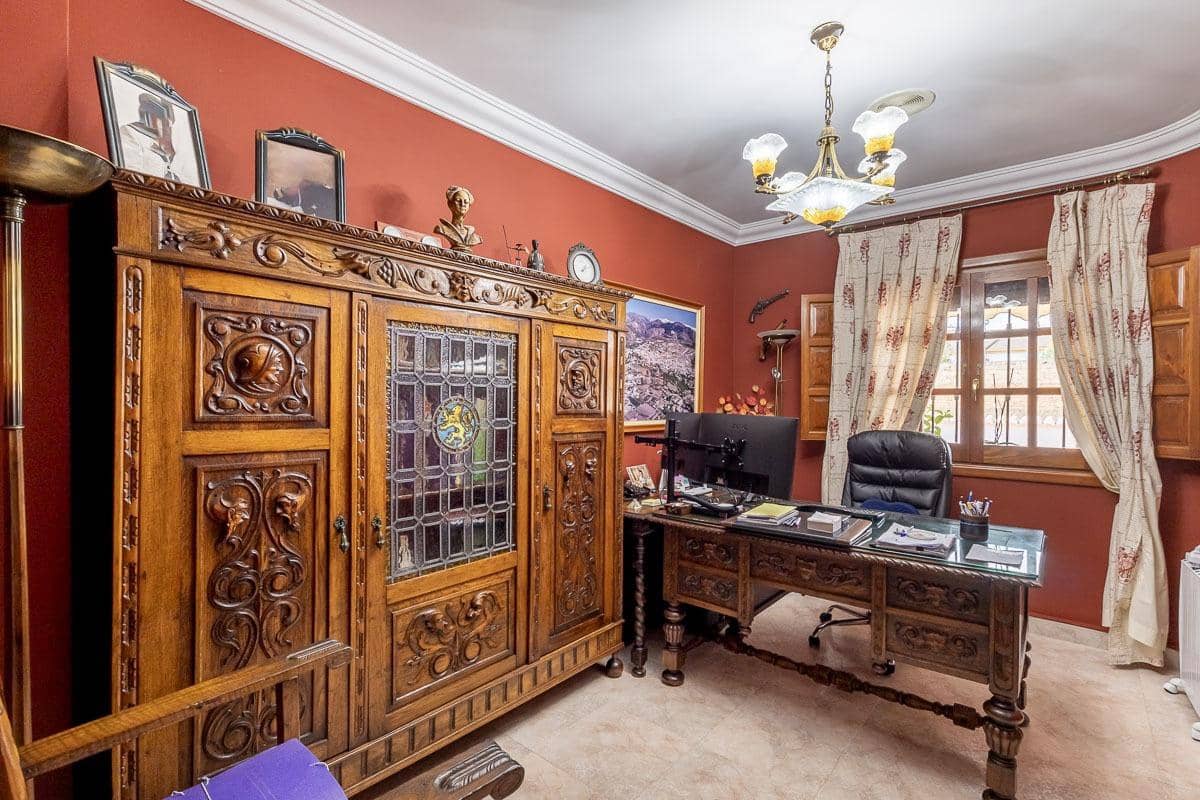 5 soveværelse Villa til salg i Monachil med swimmingpool garage - € 599.000 (Ref: 9217703)