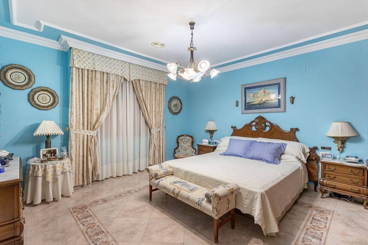 5 soveværelse Villa til salg i Monachil med swimmingpool garage - € 599.000 (Ref: 9217703)