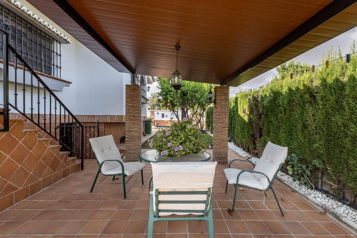 5 soveværelse Villa til salg i Monachil med swimmingpool garage - € 599.000 (Ref: 9217703)