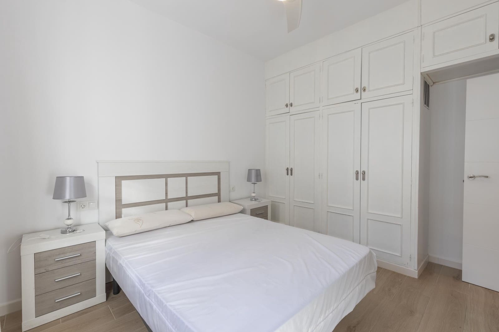 2 soveværelse Rækkehus til salg i La Zubia - € 165.000 (Ref: 9236802)