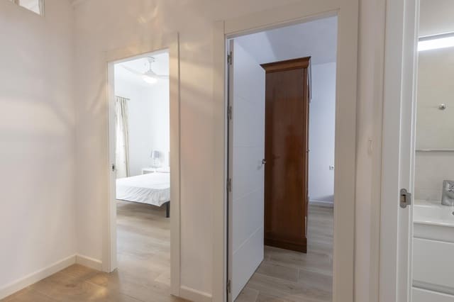 2 soveværelse Rækkehus til salg i La Zubia - € 165.000 (Ref: 9236802)