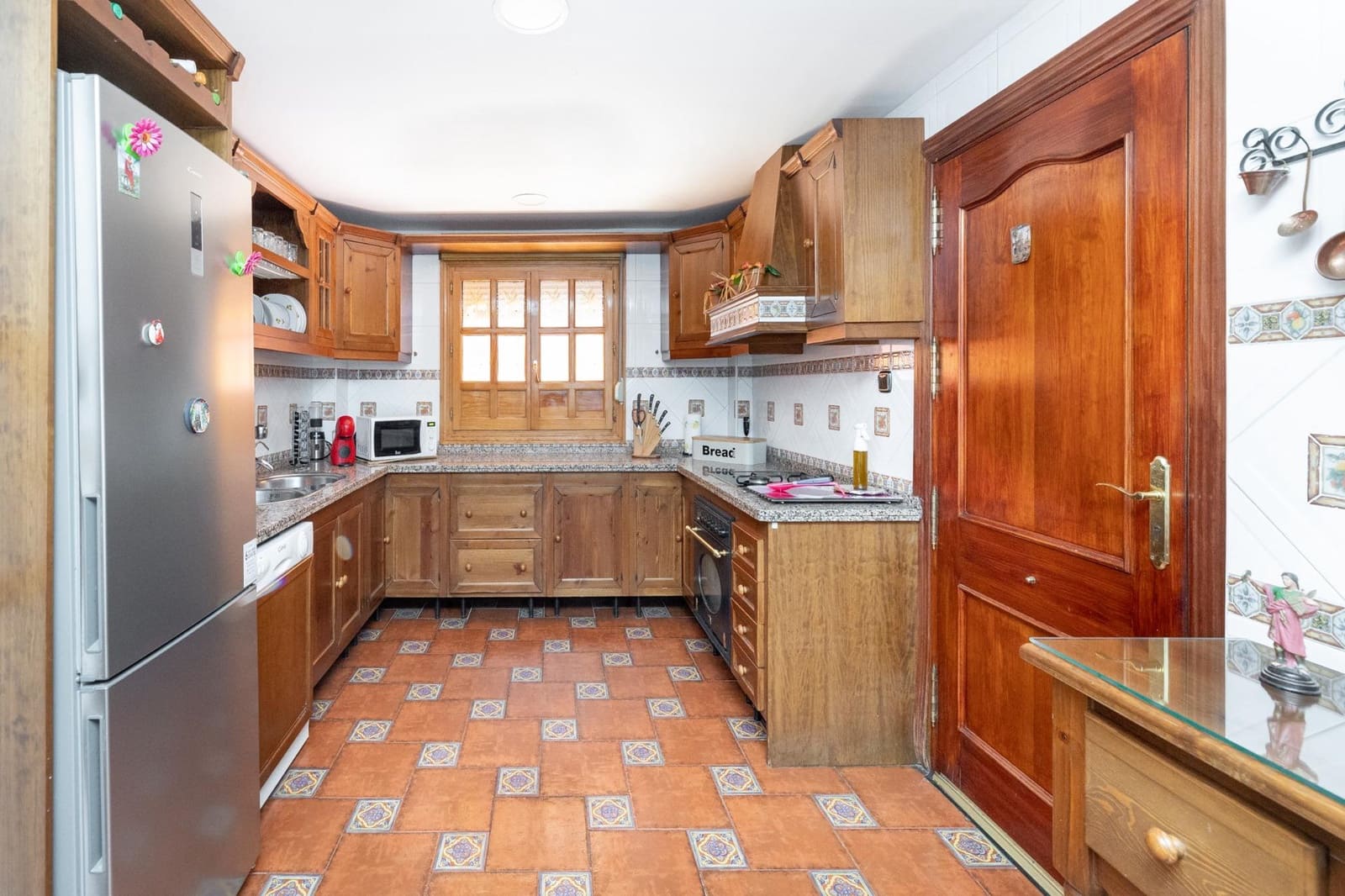 5 quarto Moradia para venda em Albolote com piscina garagem - 430 000 € (Ref: 9240293)