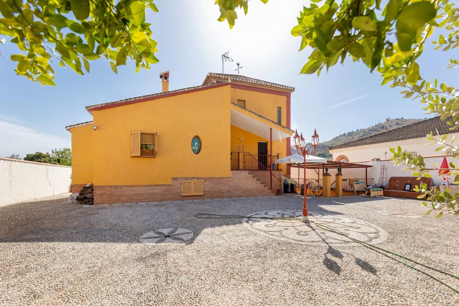 5 quarto Moradia para venda em Albolote com piscina garagem - 430 000 € (Ref: 9240293)