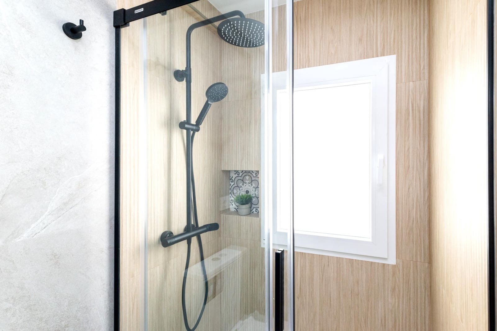 3 bedroom Flat for sale in Granada city - € 219,900 (Ref: 9240294)