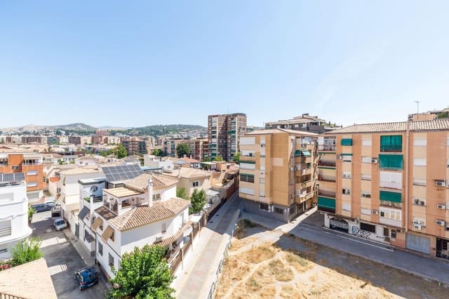 3 bedroom Flat for sale in Granada city - € 219,900 (Ref: 9240294)