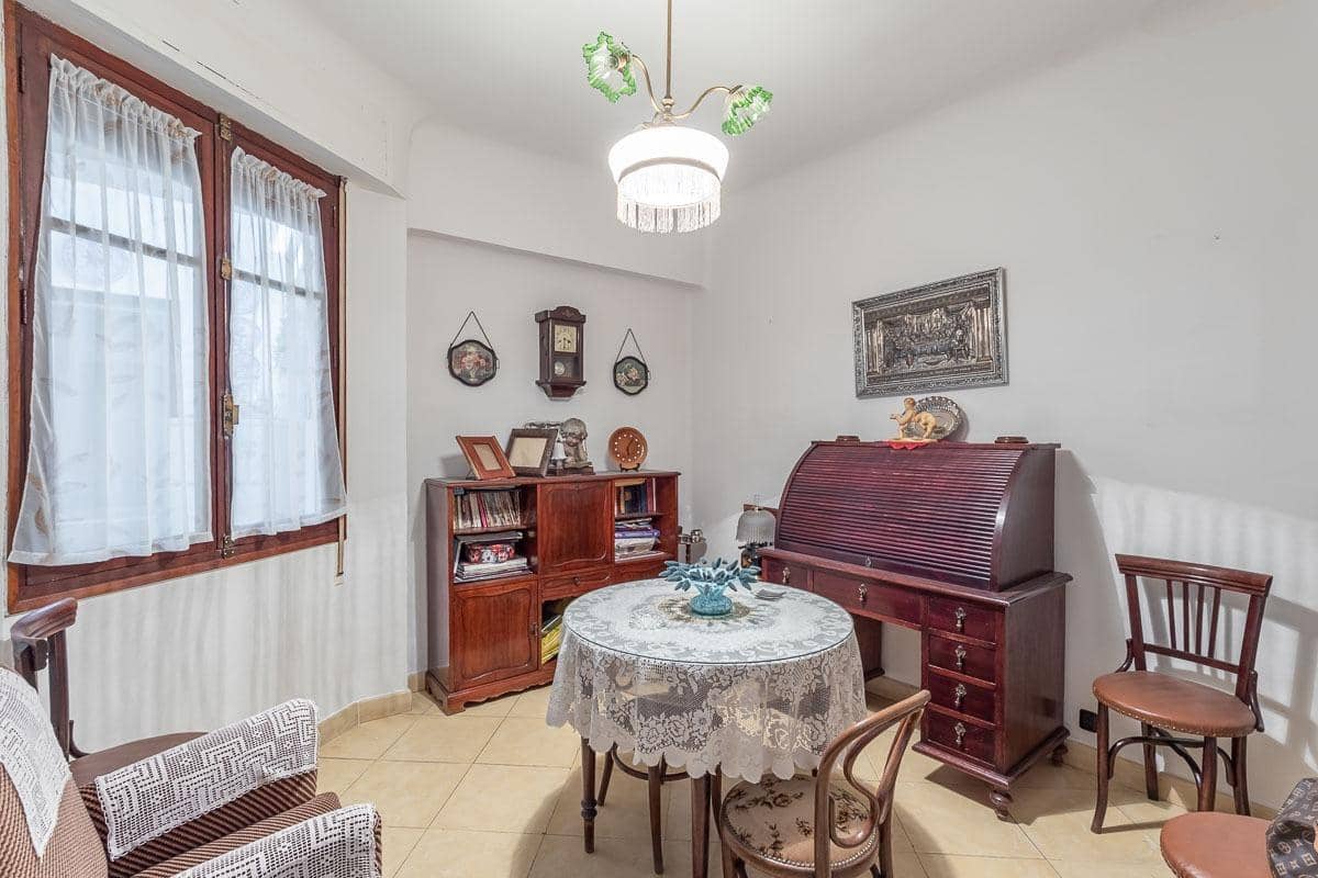 5 bedroom Flat for sale in Granada city - € 499,000 (Ref: 9247150)