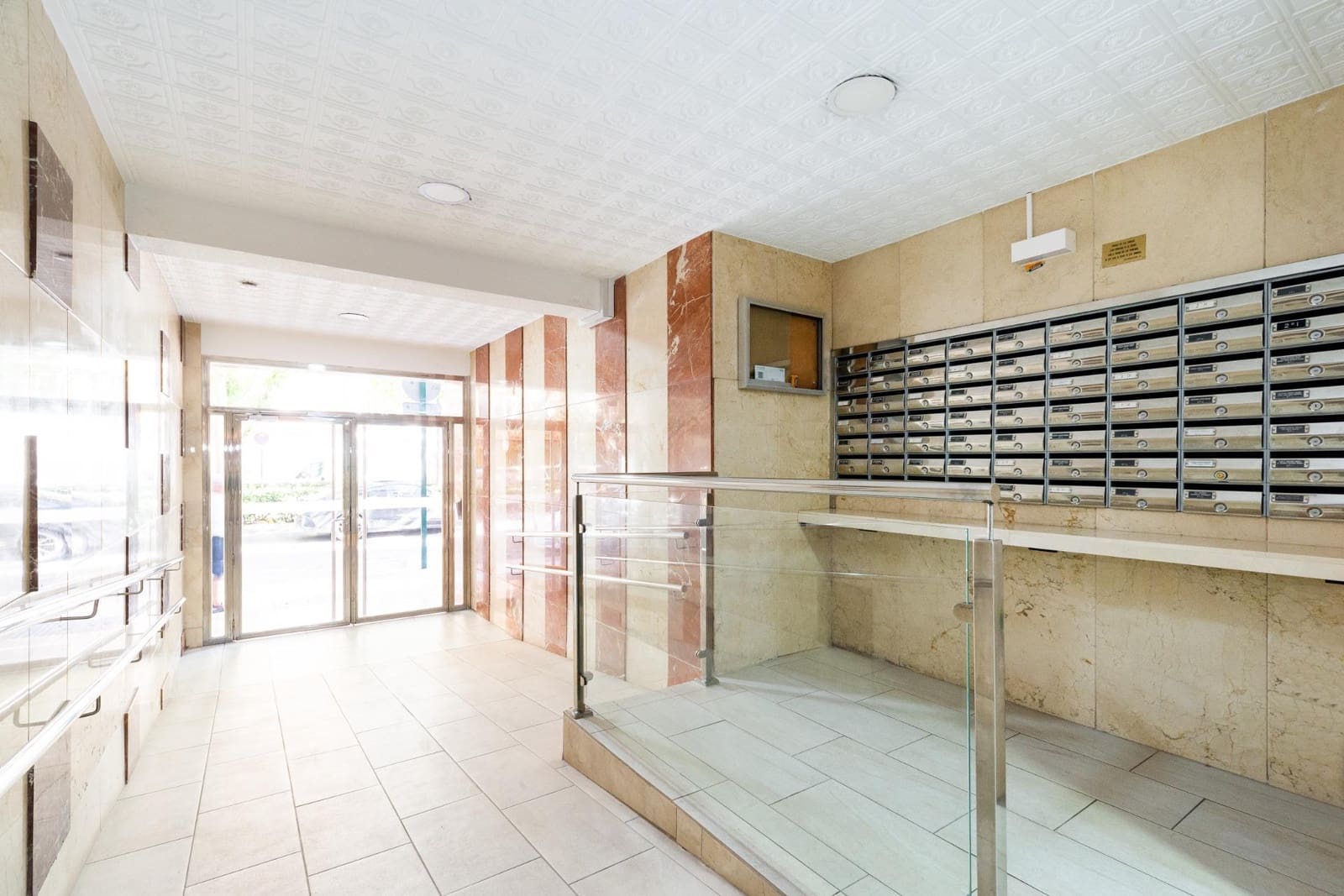 3 bedroom Flat for sale in Granada city - € 259,000 (Ref: 9252307)