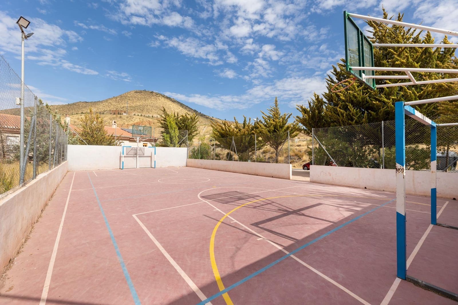 2 bedroom Flat for sale in Cenes de la Vega with garage - € 117,000 (Ref: 9255202)