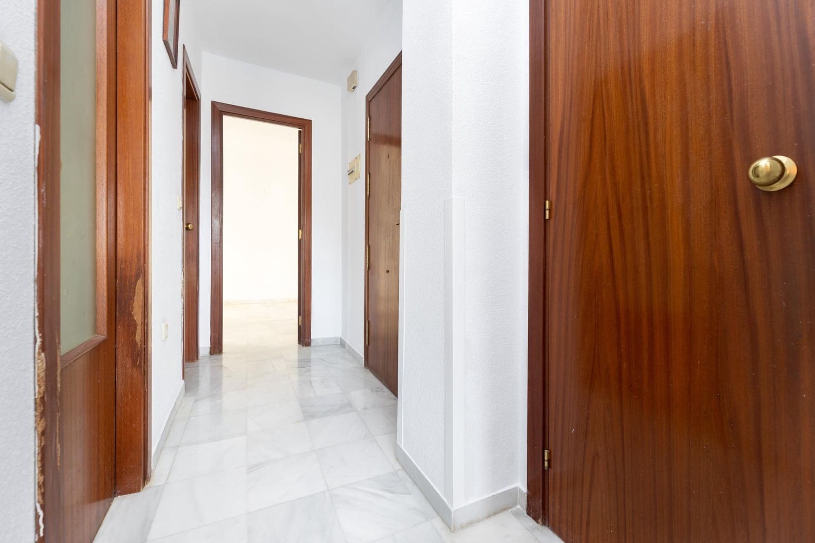 2 bedroom Flat for sale in Cenes de la Vega with garage - € 117,000 (Ref: 9255202)