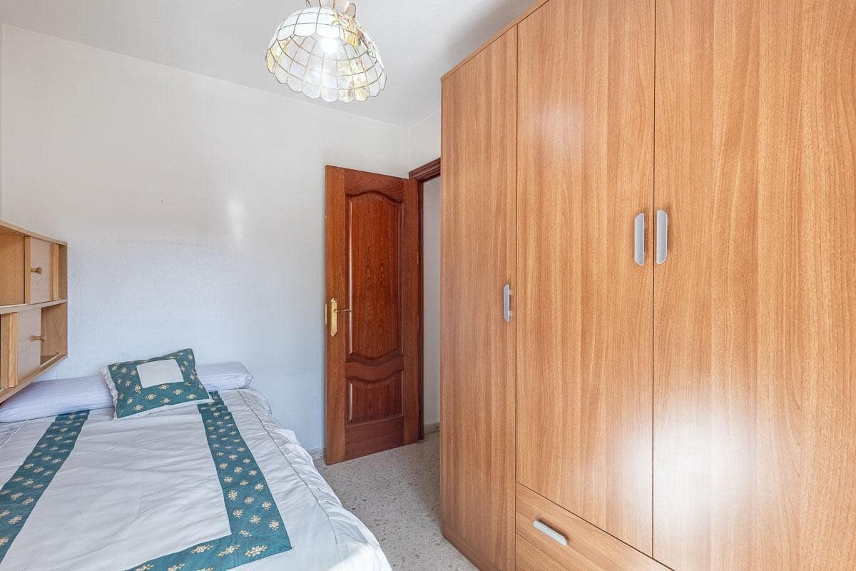 4 soverom Leilighet til salgs i Granada by - € 295 000 (Ref: 9257593)