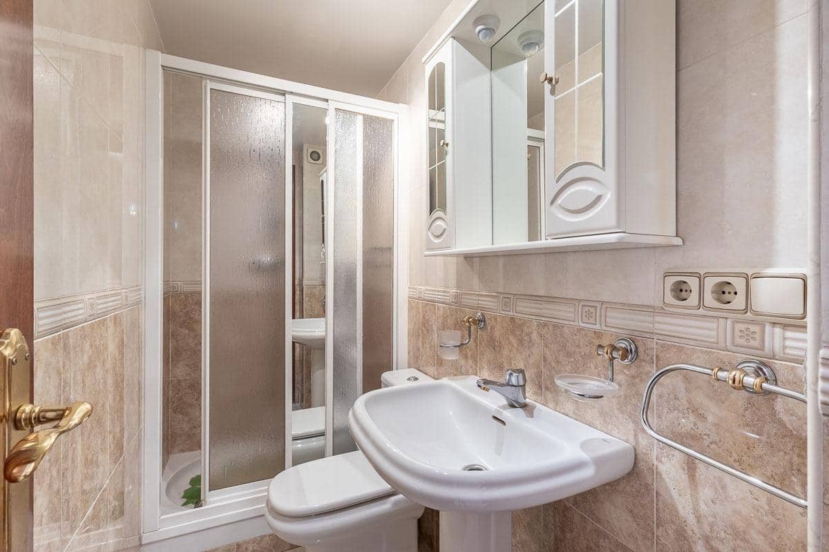 4 soverom Leilighet til salgs i Granada by - € 295 000 (Ref: 9257593)