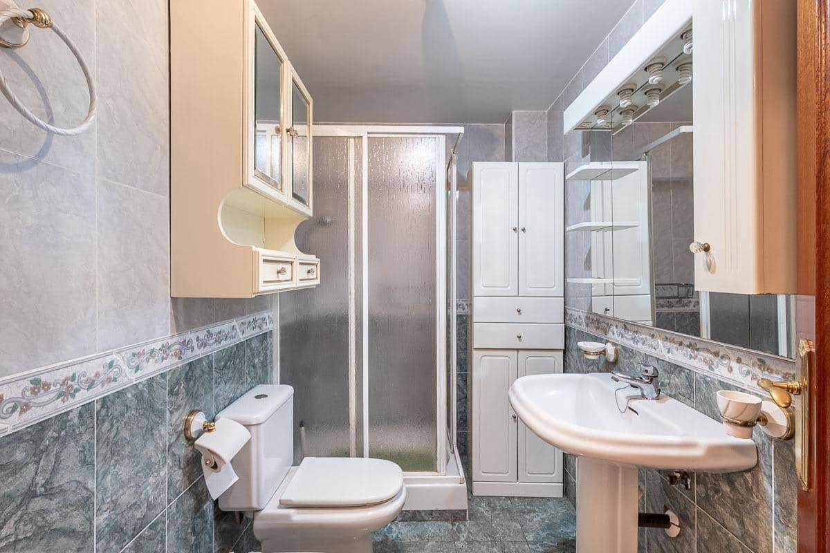 4 soverom Leilighet til salgs i Granada by - € 295 000 (Ref: 9257593)