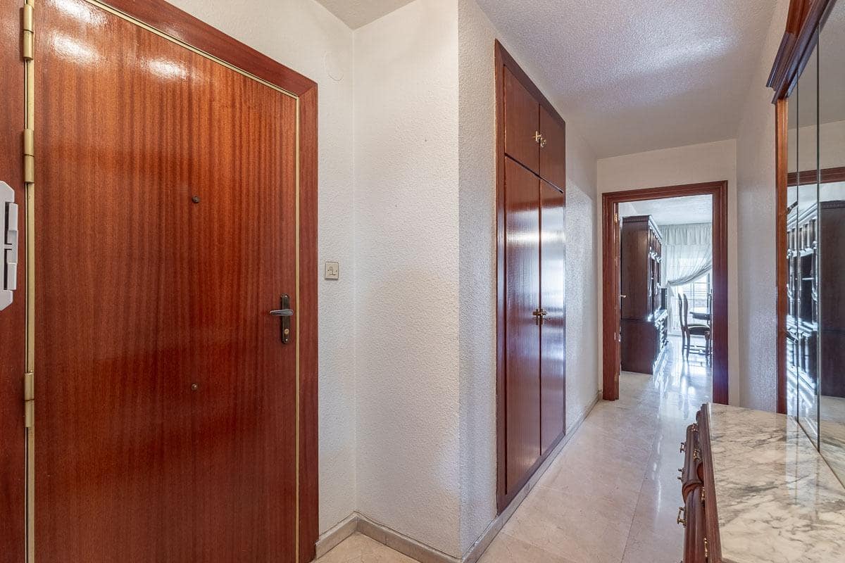 4 soverom Leilighet til salgs i Granada by - € 295 000 (Ref: 9257593)