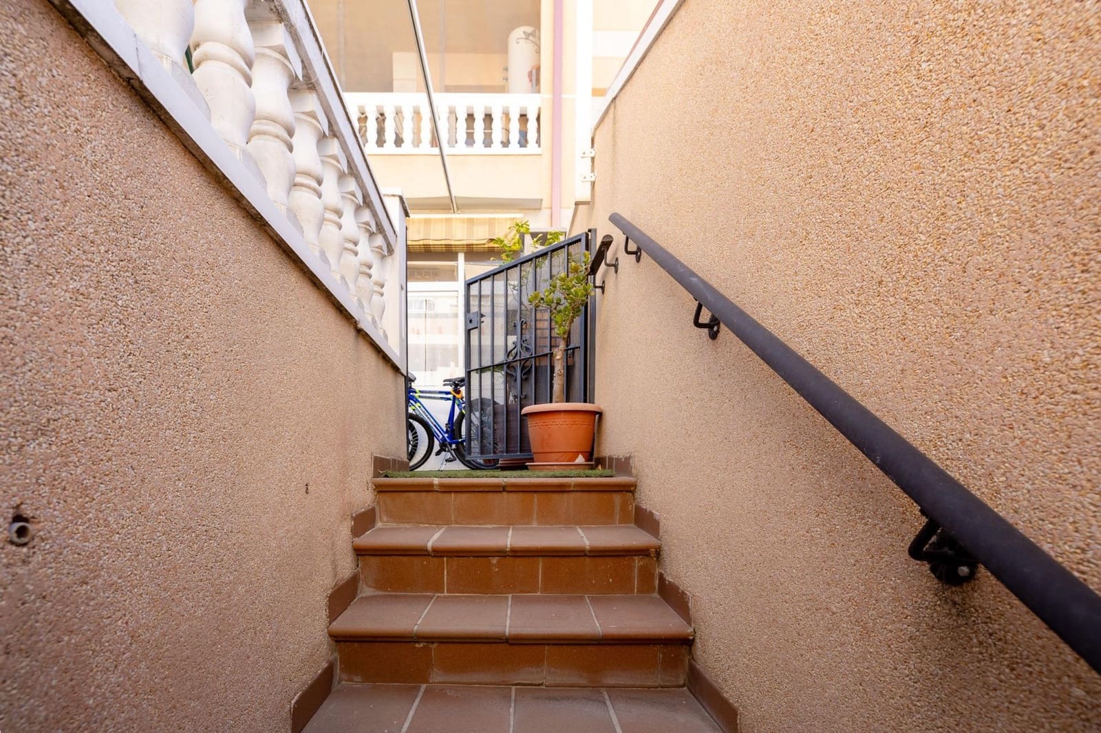 2 sovrum Lägenhet till salu i Las Gabias med garage - 169 900 € (Ref: 9262823)