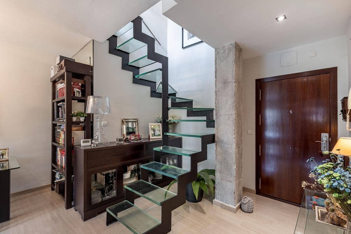 3 bedroom Apartment for sale in Granada city with garage - € 530,000 (Ref: 9272495)