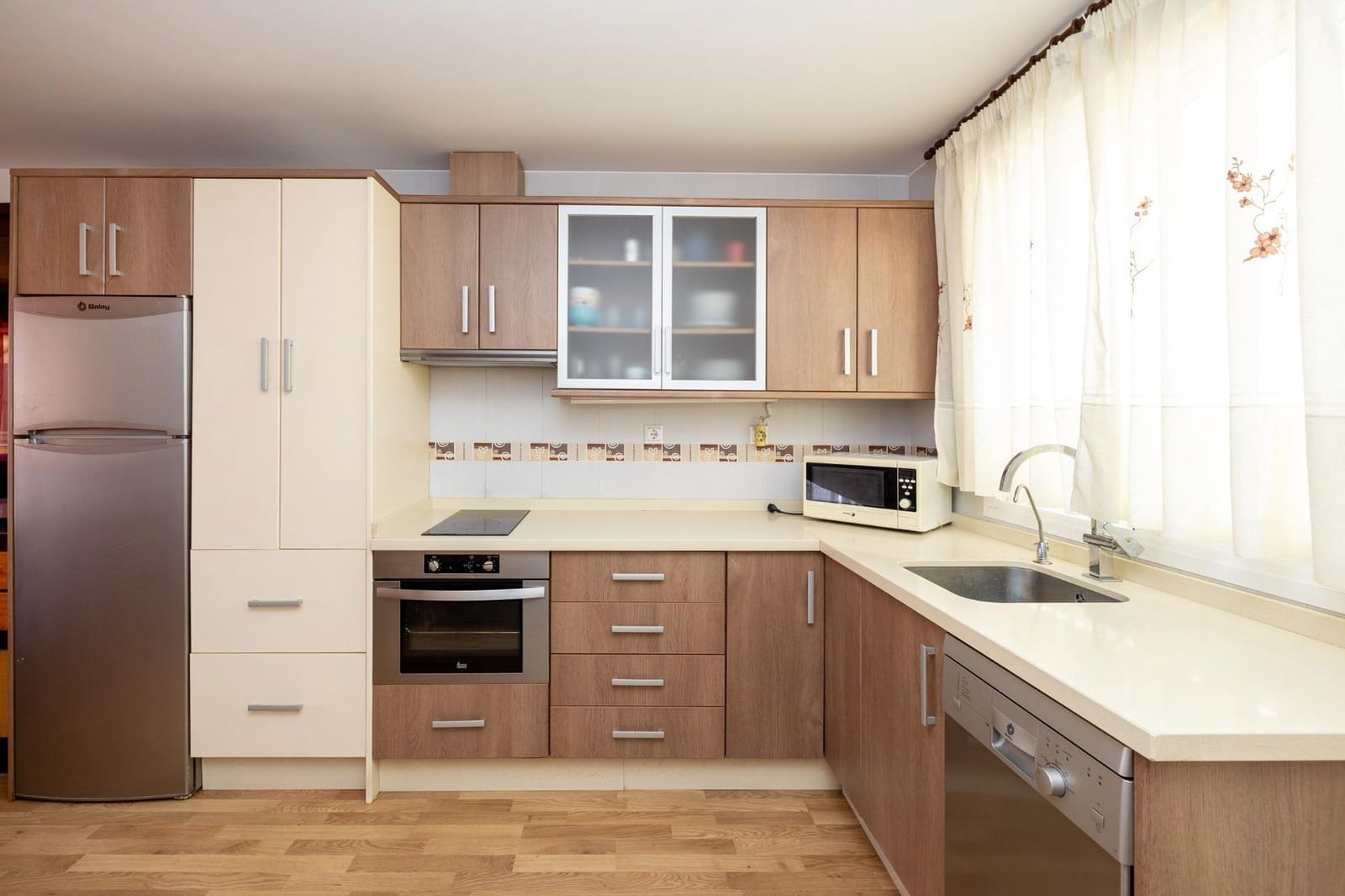 1 soveværelse Penthouse til salg i La Zubia med garage - € 159.000 (Ref: 9272497)