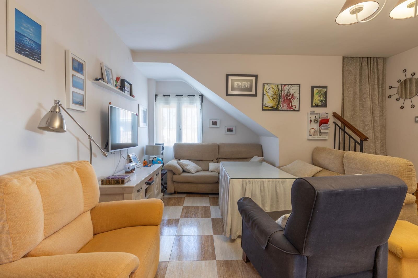 3 quarto Casa em Banda para venda em Armilla com garagem - 380 000 € (Ref: 9272501)