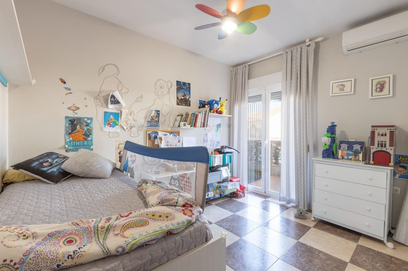 3 quarto Casa em Banda para venda em Armilla com garagem - 380 000 € (Ref: 9272501)