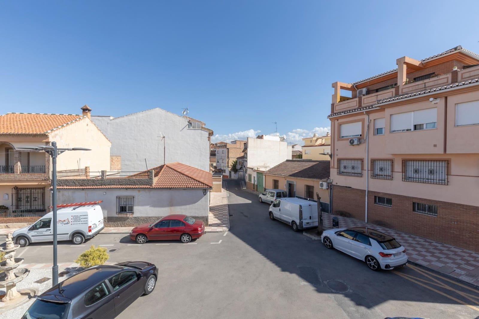 3 quarto Casa em Banda para venda em Armilla com garagem - 380 000 € (Ref: 9272501)