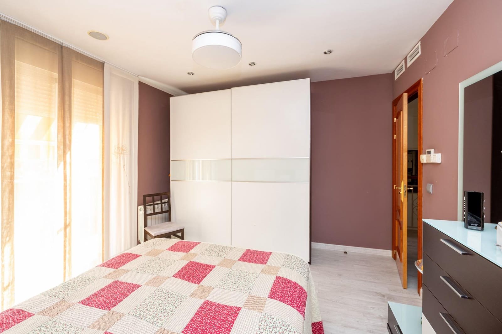 3 bedroom Townhouse for sale in Maracena with garage - € 270,000 (Ref: 9272502)