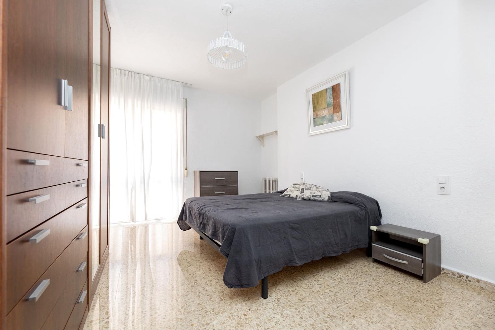 3 slaapkamer Flat te koop in Granada stad - € 298.000 (Ref: 9276546)