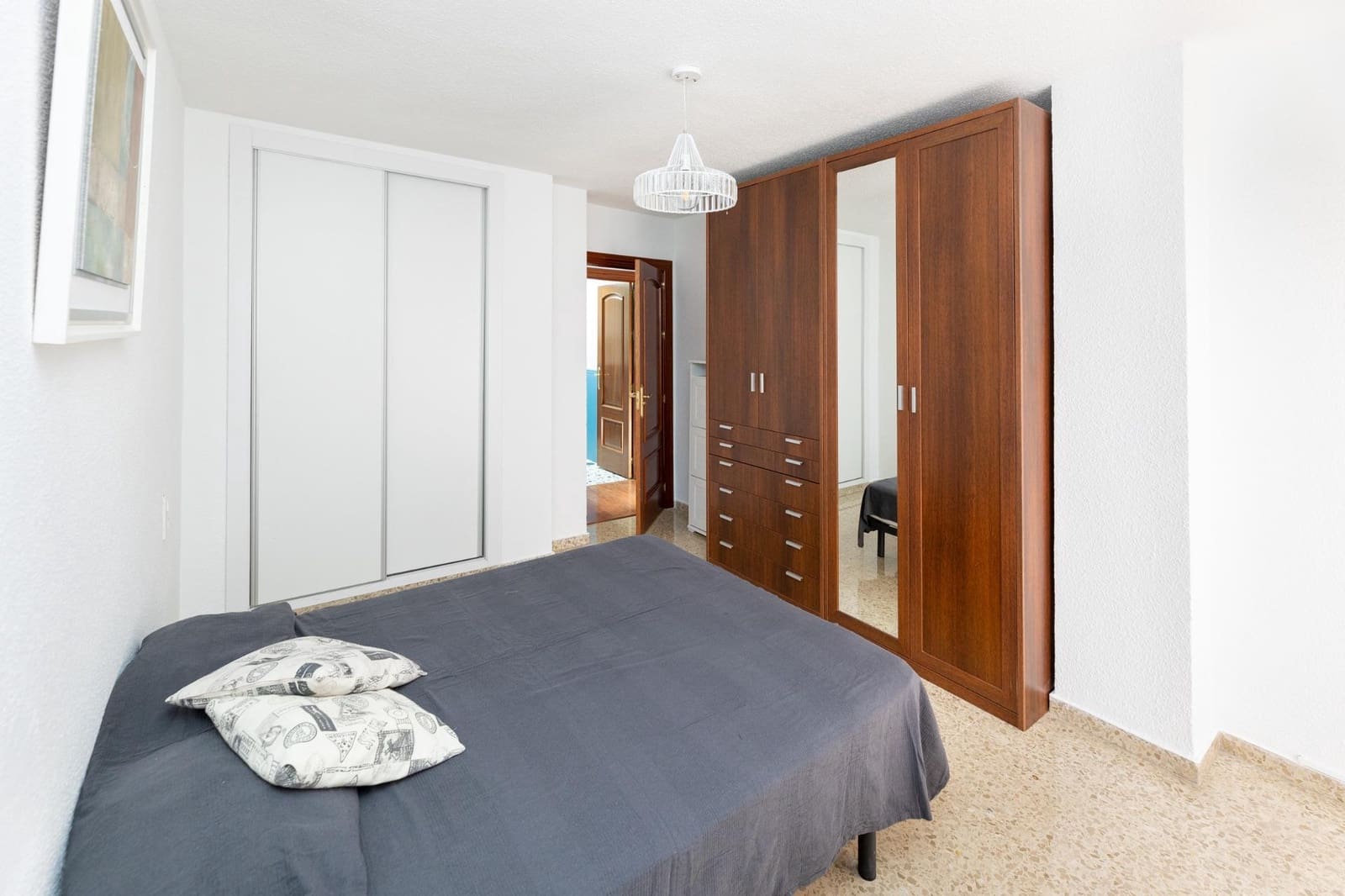 3 slaapkamer Flat te koop in Granada stad - € 298.000 (Ref: 9276546)