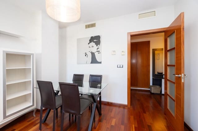 2 soveværelse Lejlighed til salg i Campus de la Salud, Granada by med swimmingpool garage - € 325.000 (Ref: 9294296)