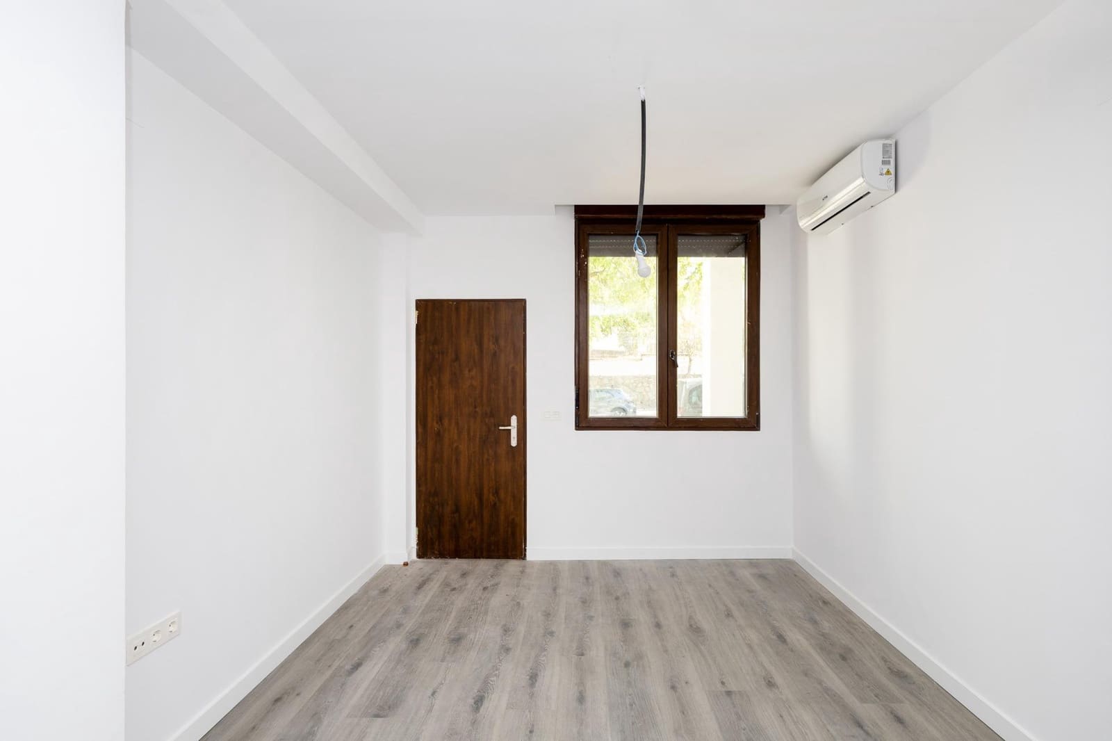 2 bedroom Flat for sale in Granada city - € 185,000 (Ref: 9301244)