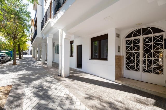 2 bedroom Flat for sale in Granada city - € 185,000 (Ref: 9301244)