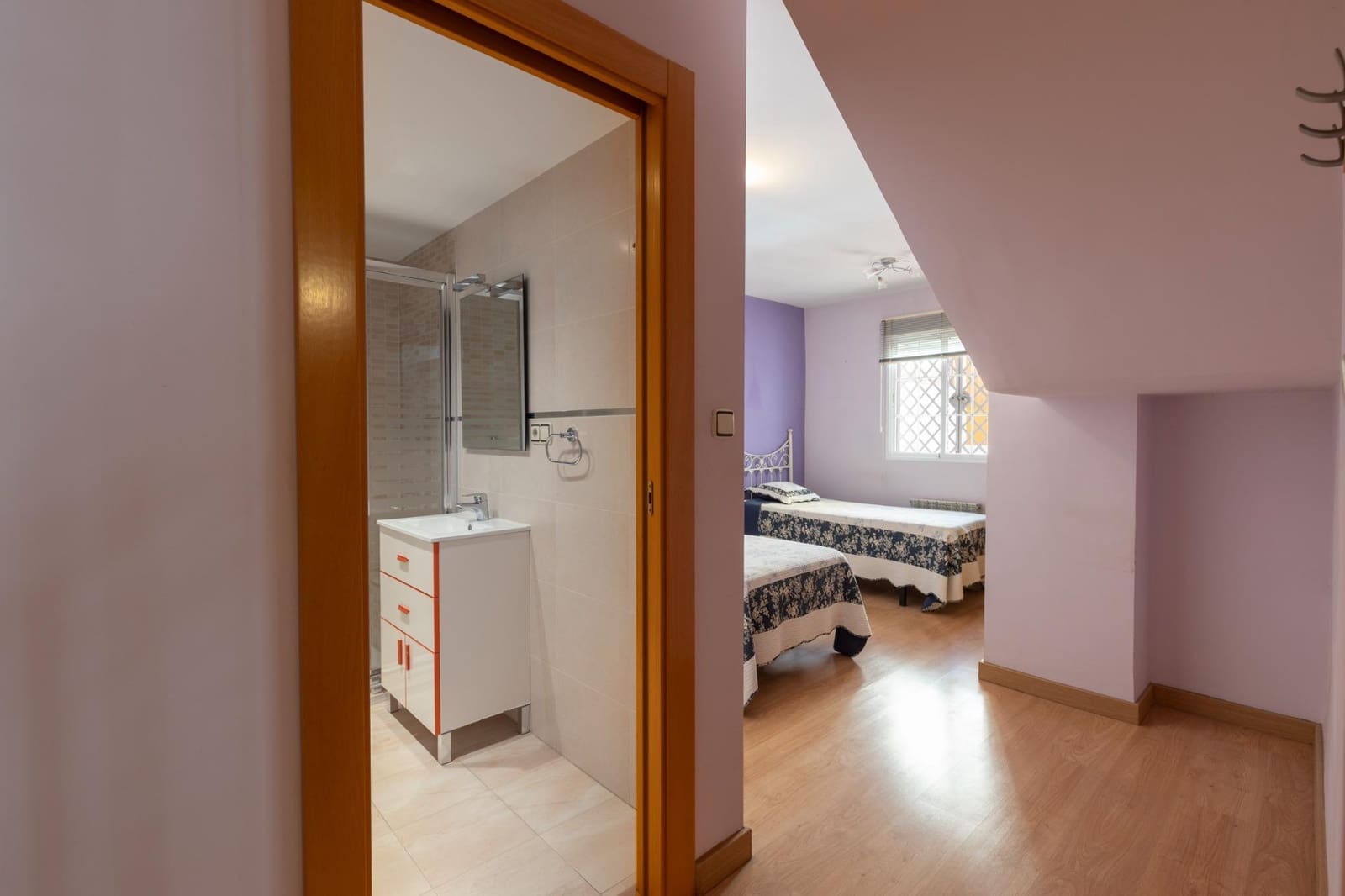 4 Zimmer Reihenhaus zu verkaufen in Huetor Vega mit Garage - 245.000 € (Ref: 9312777)