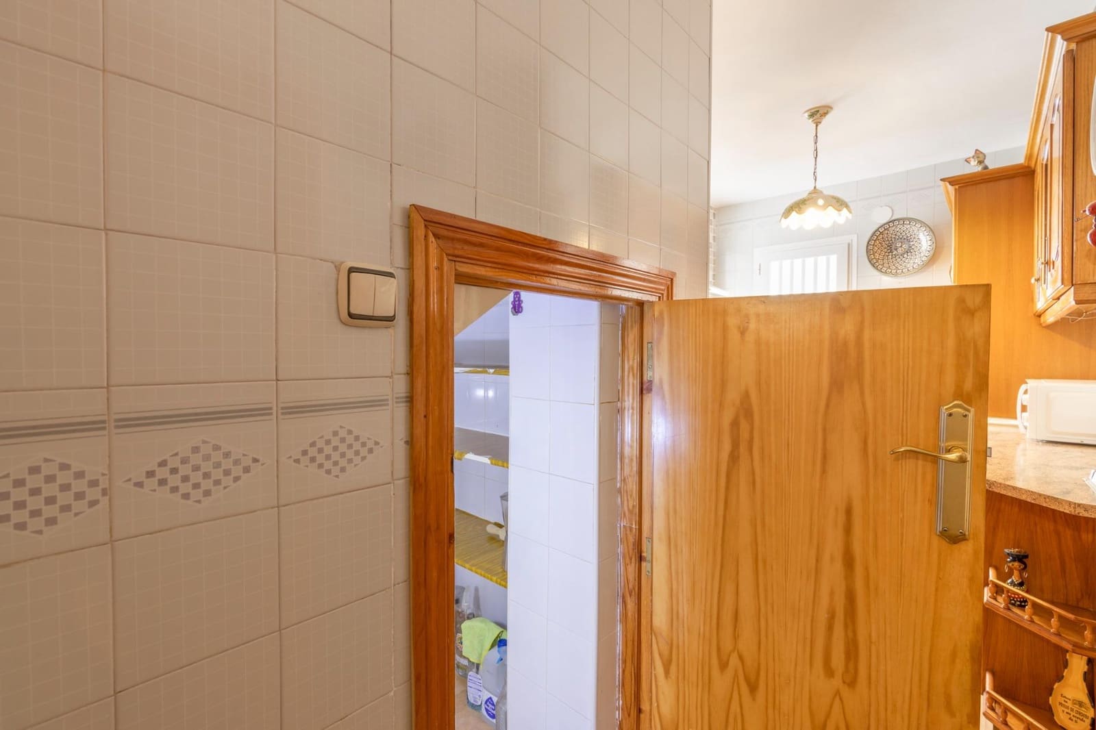 4 Zimmer Reihenhaus zu verkaufen in Huetor Vega mit Garage - 245.000 € (Ref: 9312777)