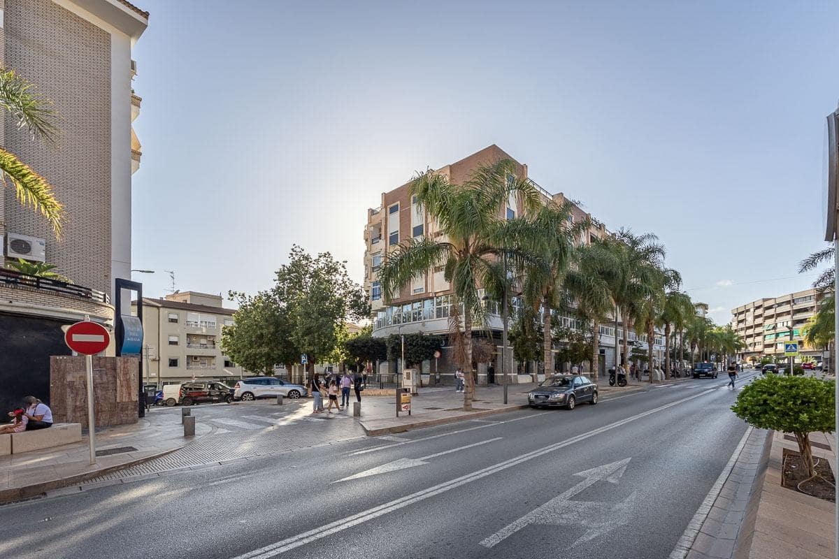 4 soveværelse Lejlighed til salg i Motril - € 245.000 (Ref: 9318046)