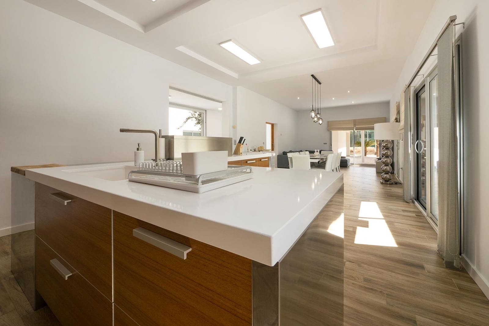 5 soverom Villa til salgs i Otura med svømmebasseng garasje - € 795 000 (Ref: 9318051)