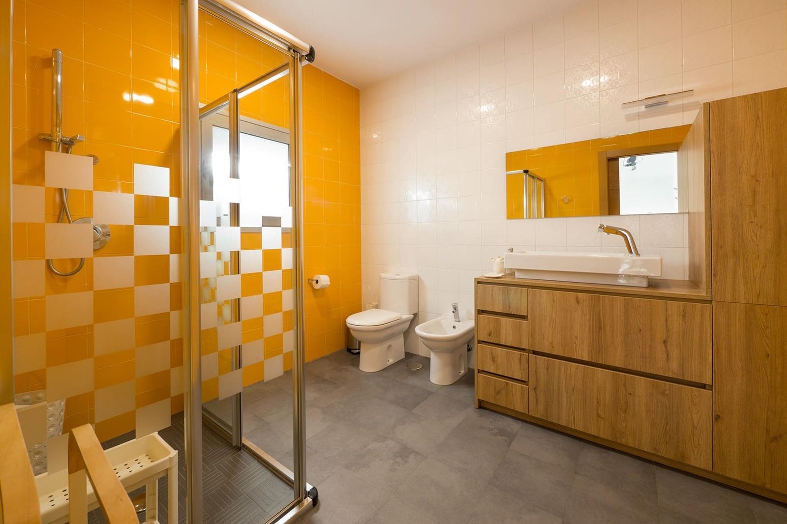 5 soverom Villa til salgs i Otura med svømmebasseng garasje - € 795 000 (Ref: 9318051)