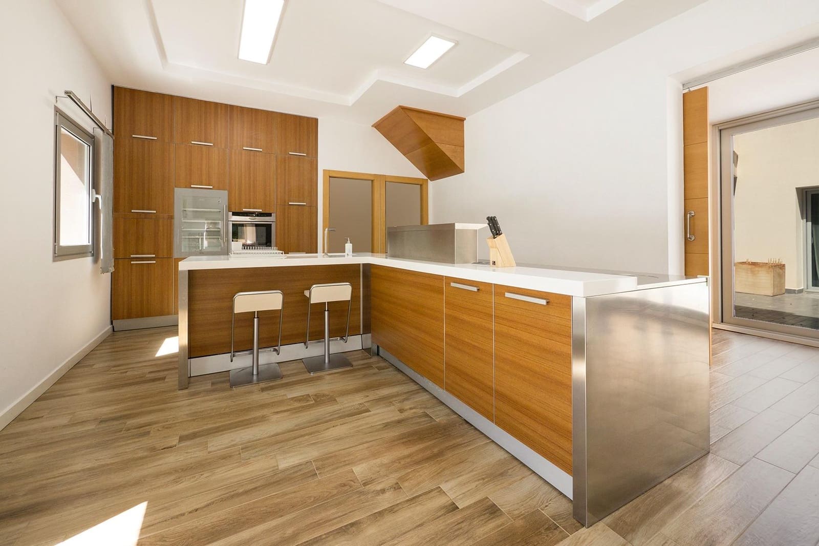 5 soverom Villa til salgs i Otura med svømmebasseng garasje - € 795 000 (Ref: 9318051)