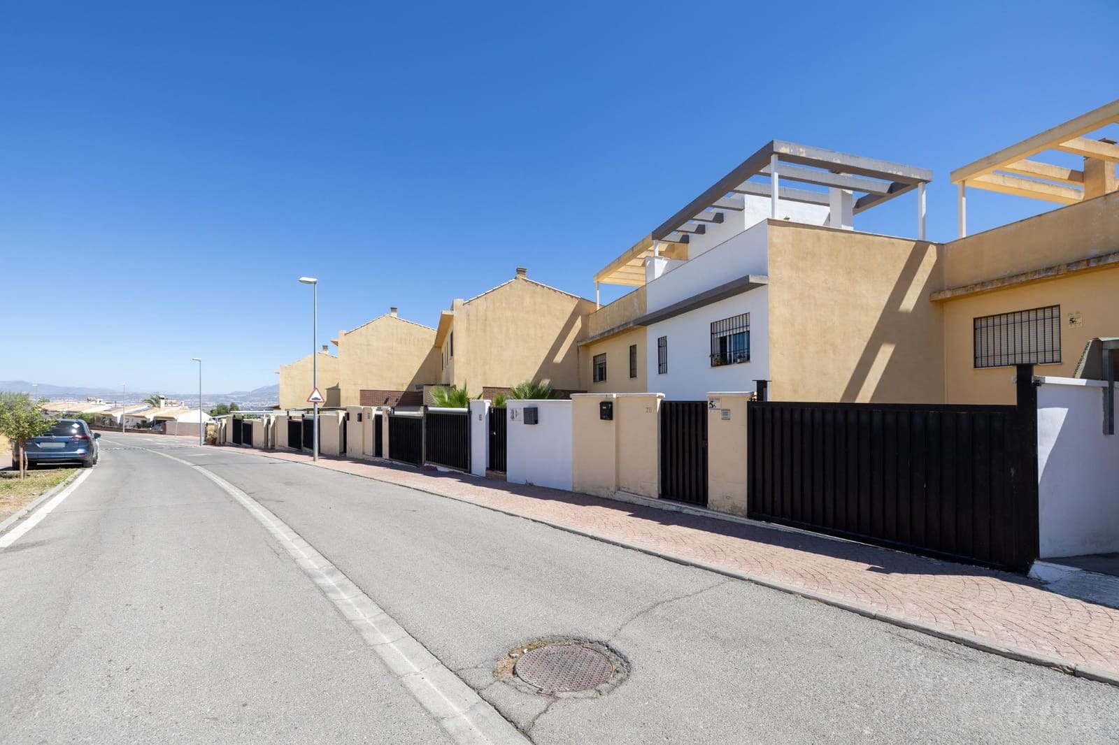 3 camera da letto Villetta a Schiera in vendita in Las Gabias con piscina garage - 260.000 € (Rif: 9326667)