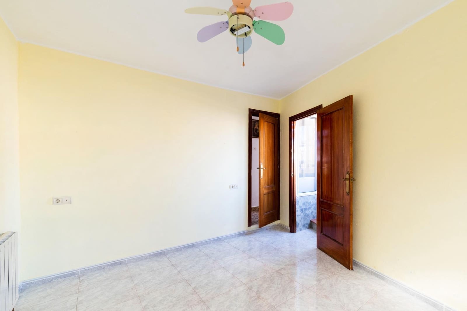 5 sypialnia Dom szeregowy na sprzedaż w Santa Fe - 149 900 € (Ref: 9335274)