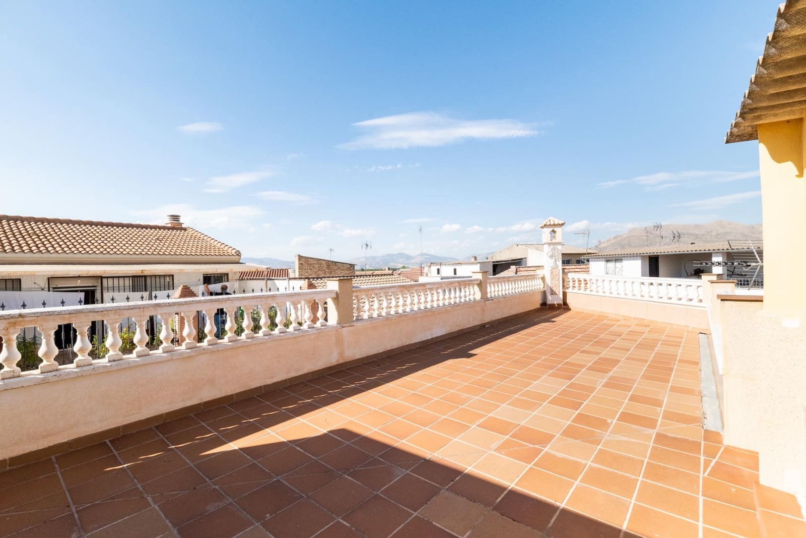 5 sypialnia Dom szeregowy na sprzedaż w Santa Fe - 149 900 € (Ref: 9335274)