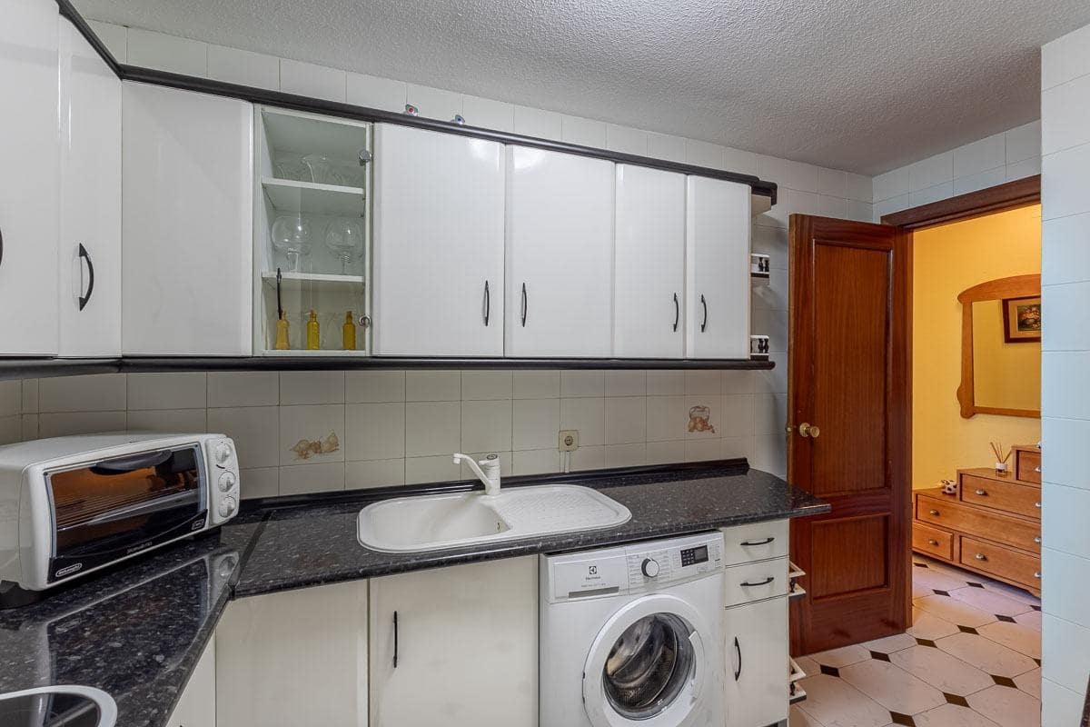 3 sovrum Lägenhet till salu i Almunecar med garage - 289 000 € (Ref: 9337883)