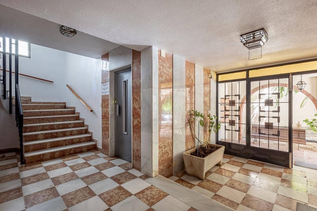 3 sovrum Lägenhet till salu i Almunecar med garage - 289 000 € (Ref: 9337883)