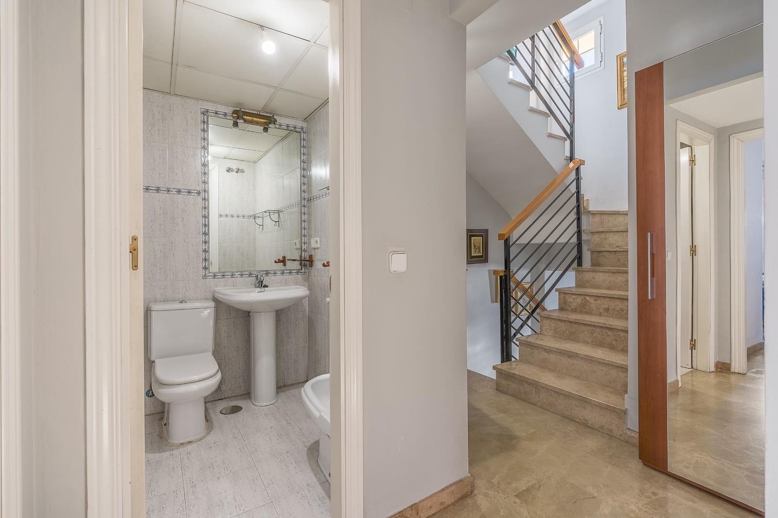 4 sovrum Radhus till salu i Armilla med garage - 349 500 € (Ref: 9341110)