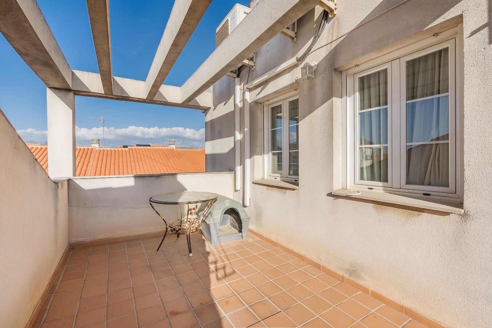 4 sovrum Radhus till salu i Armilla med garage - 349 500 € (Ref: 9341110)