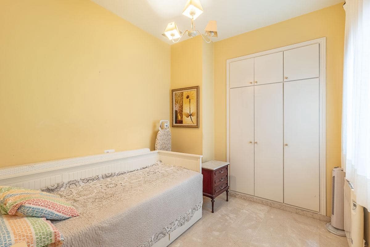 3 soveværelse Lejlighed til salg i Granada by - € 419.000 (Ref: 9345002)