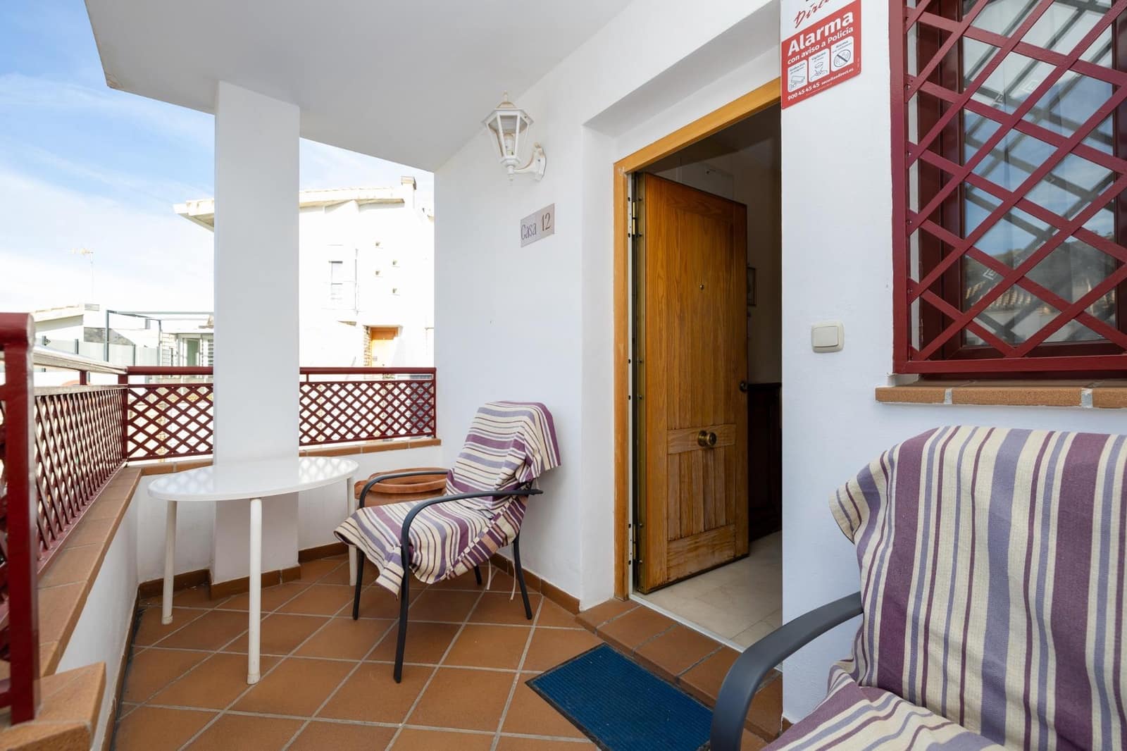 4 sypialnia Willa na sprzedaż w Miasto Grenada z basenem garażem - 450 000 € (Ref: 9345003)