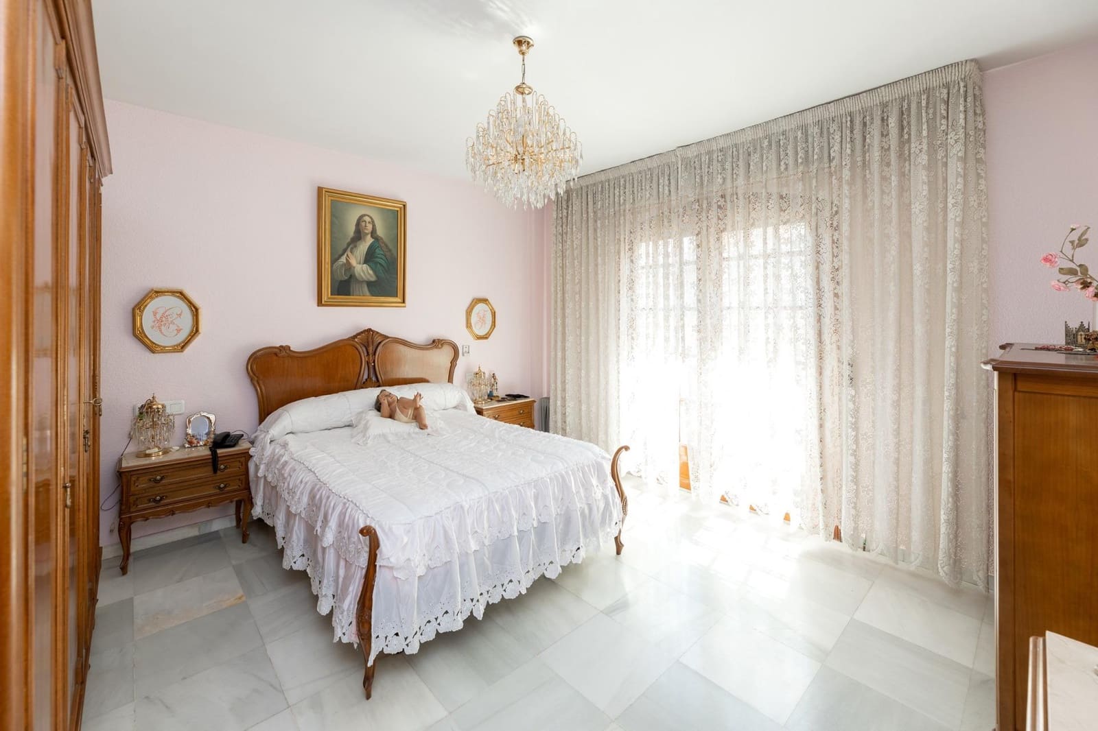 7 bedroom Villa for sale in Maracena with garage - € 490,000 (Ref: 9345005)